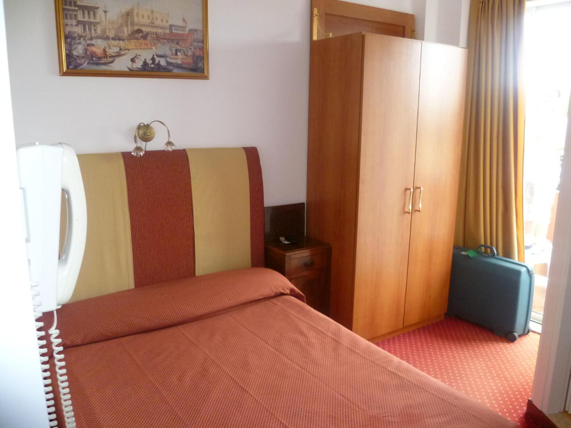 Hotel San Salvador Bellaria-Igea Marina Esterno foto