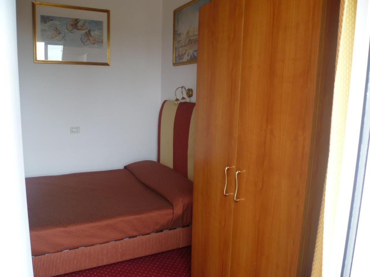 Hotel San Salvador Bellaria-Igea Marina Esterno foto